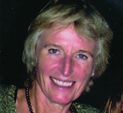Dr Anna Rolfes